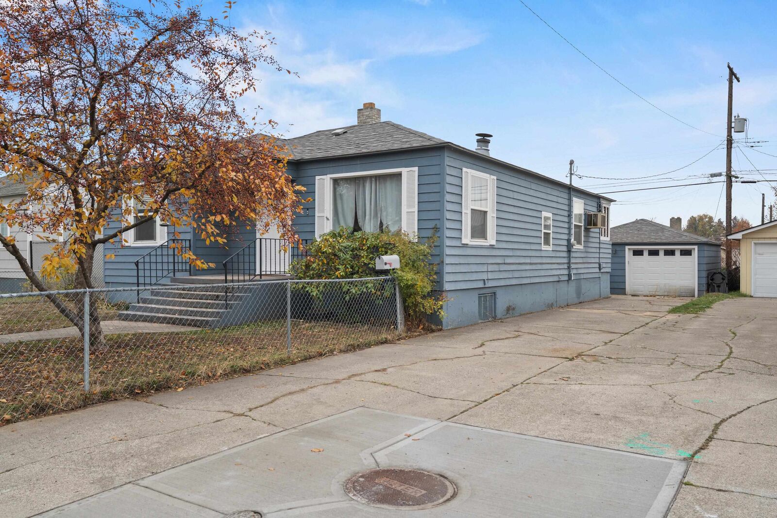 Property Photo: 204 E Princeton Ave WA 99207