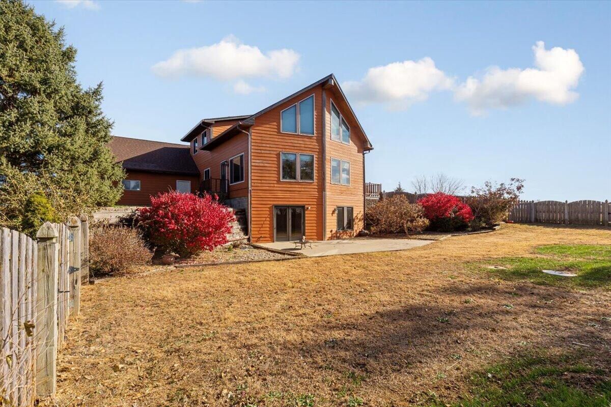 Property Photo: 3244 Ruan Place IA 51559