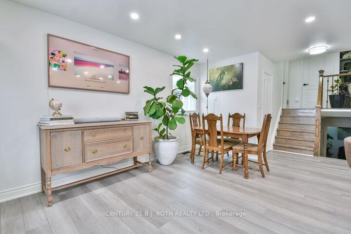 Photo de la propriété: 69 Janice Drive ON L4N 5N4