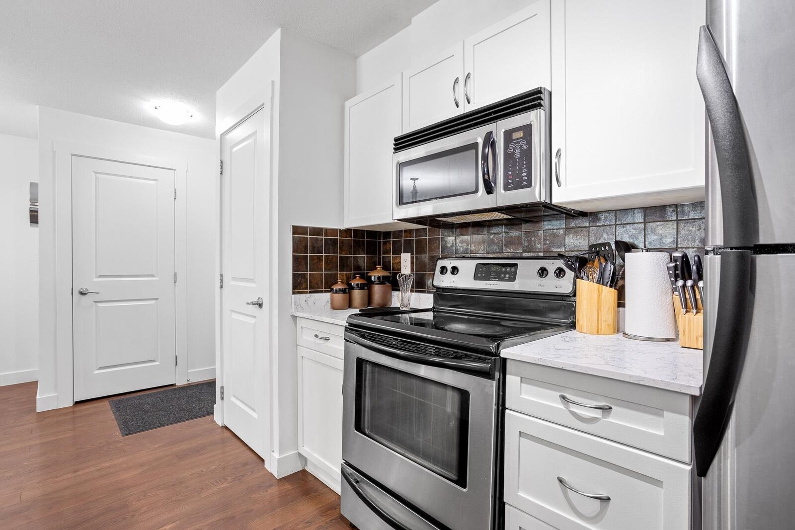 Property Photo: 2038 Sandalwood Crescent 107 BC V2S 3H6