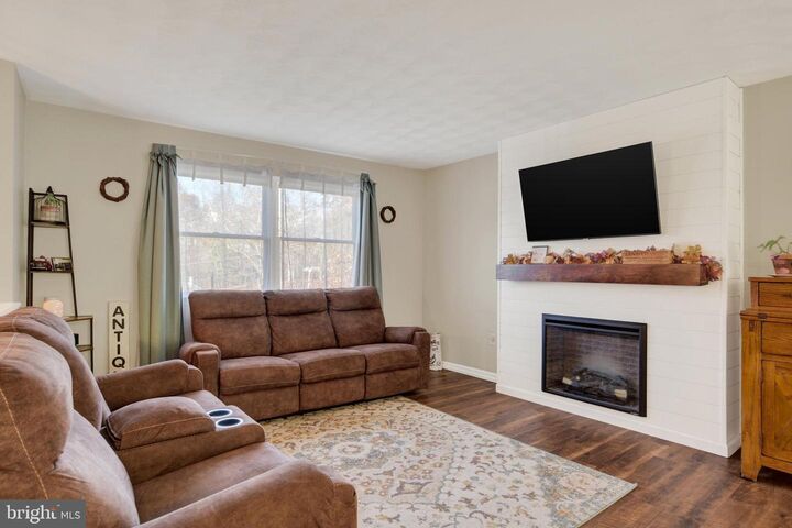 Property Photo: 329 S Crawford Road PA 17036