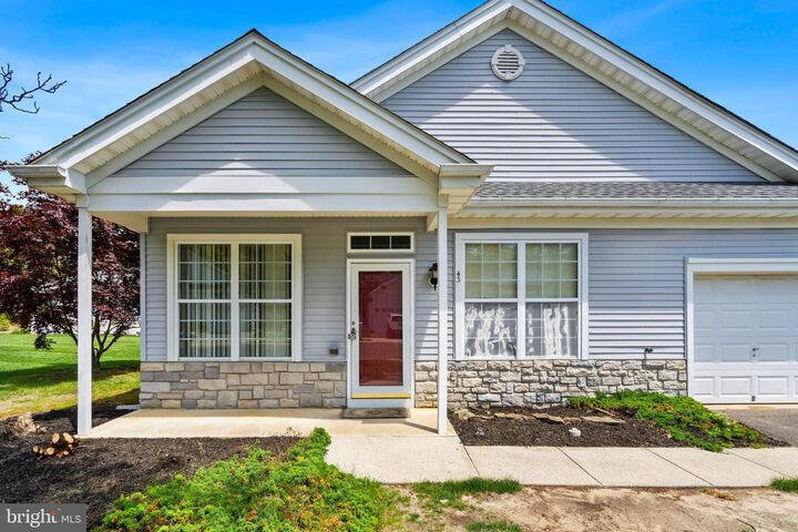 Property Photo:  43 Osprey Place  NJ 08005 