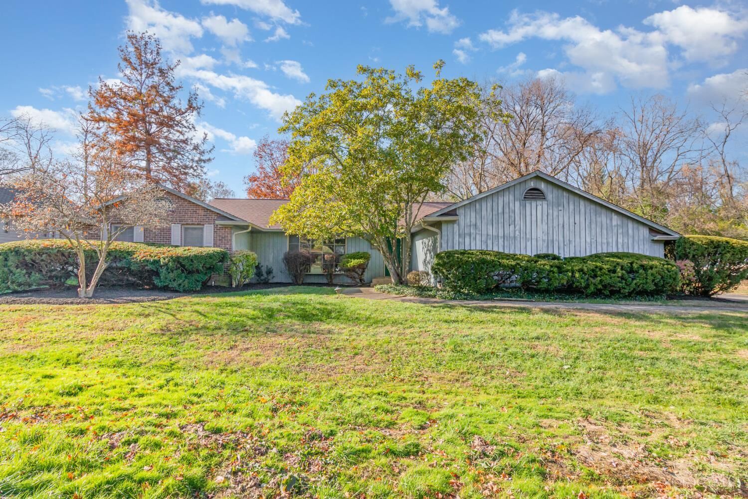 Property Photo:  1207 Morts Pass  OH 45215 