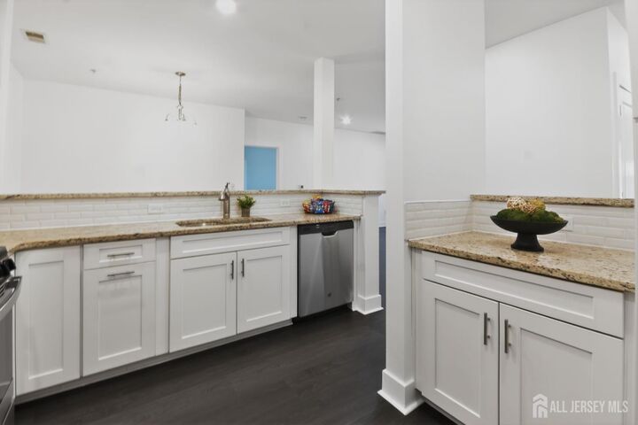 Property Photo:  626 Marion Lane  NJ 08831 