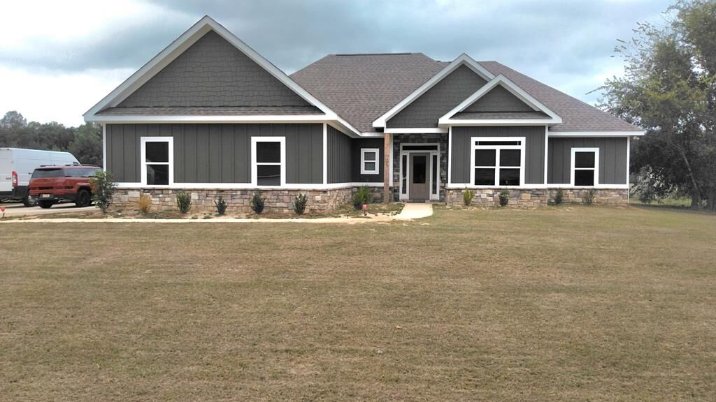 Property Photo:  152 McLendon Road  AL 36856 