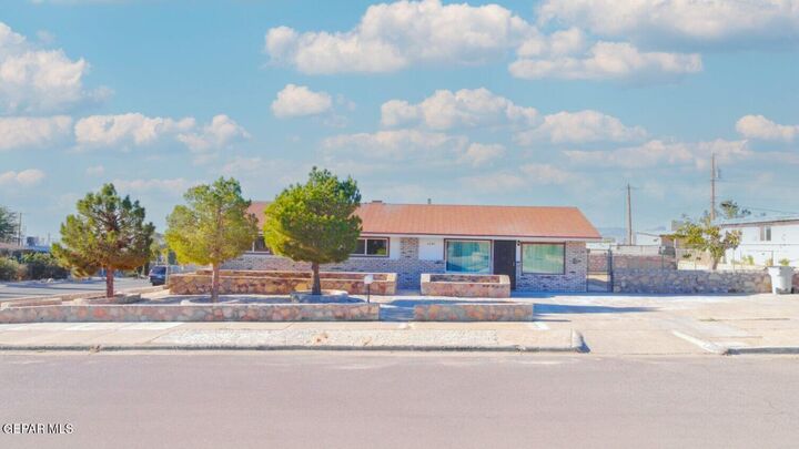 6240 Cibolo Ct  El Paso TX 79903 photo