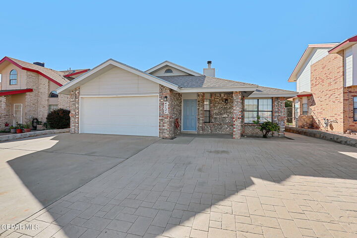 Property Photo:  4724 Loma De Cobre Drive  TX 79934 