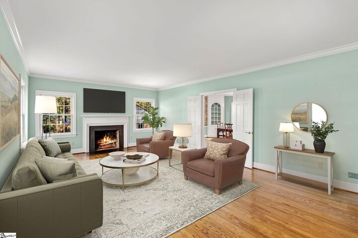 Property Photo: 122 Lakecrest Drive SC 29609