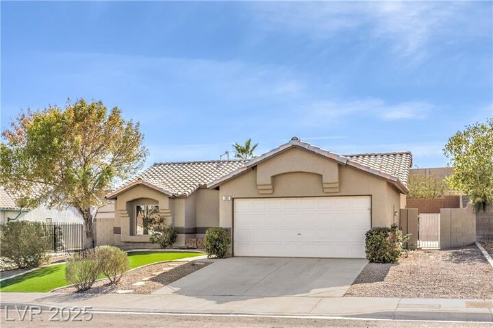Property Photo:  563 Sentry Avenue  NV 89002 