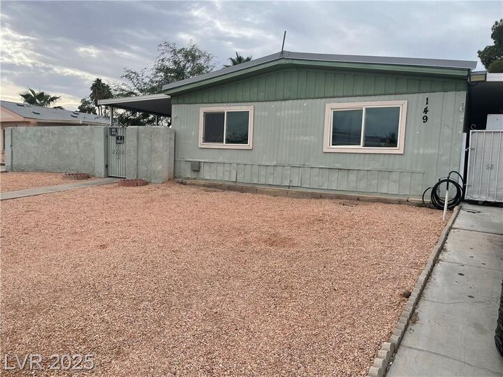 Property Photo:  149 Sir Thomas Drive  NV 89110 