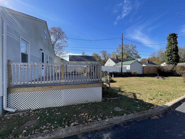 Property Photo: 1107 S Elm St KY 42420