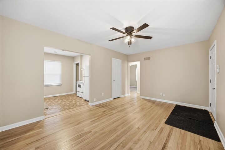 Property Photo:  3711 37th Street  IA 50310 