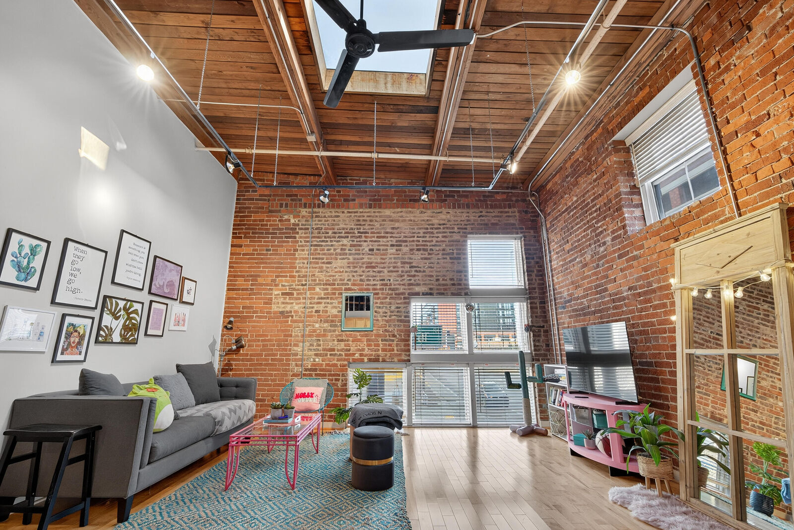 Property Photo:  222 Bolivar Street 221  KY 40508 