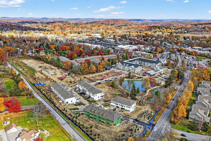 Property Photo: 1802 Soundview Court NY 10598