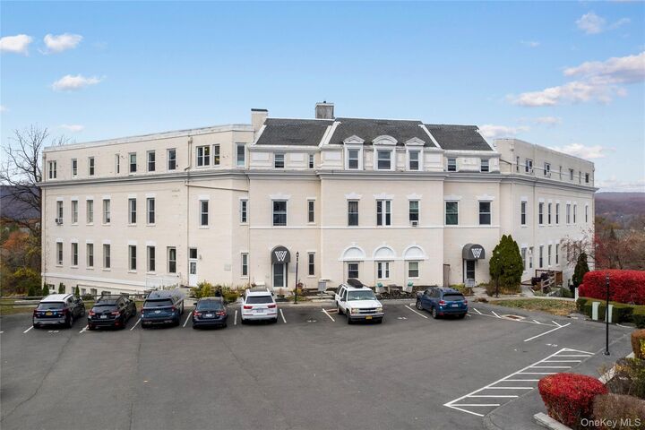 16 Waterview Estate  Peekskill NY 10566 photo