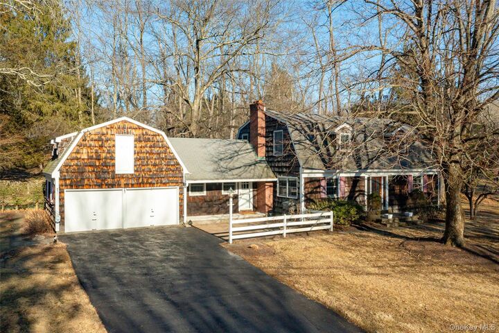 4 McAllister Drive  Pleasant Valley NY 12569 photo