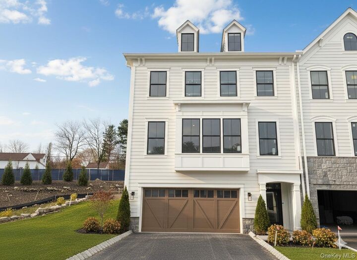 1803 Soundview Court  Yorktown Heights NY 10598 photo