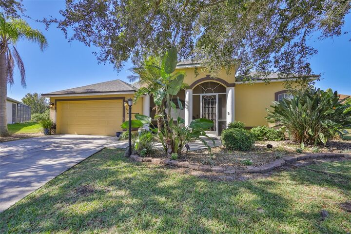 Property Photo: 2915 126th Terrace E FL 34219