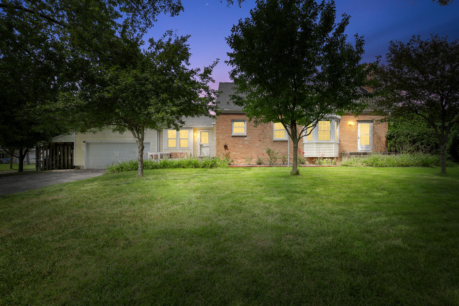 Property Photo:  4100 W Edgerton Ave  WI 53221 