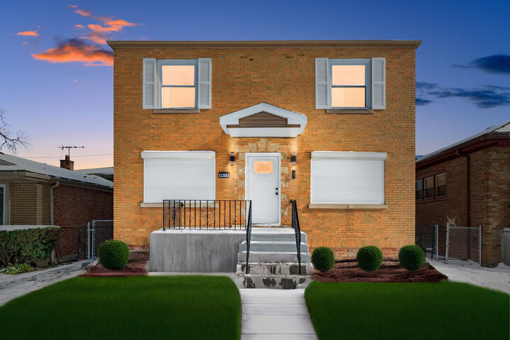 Property Photo: 9633 S Yale Avenue IL 60628