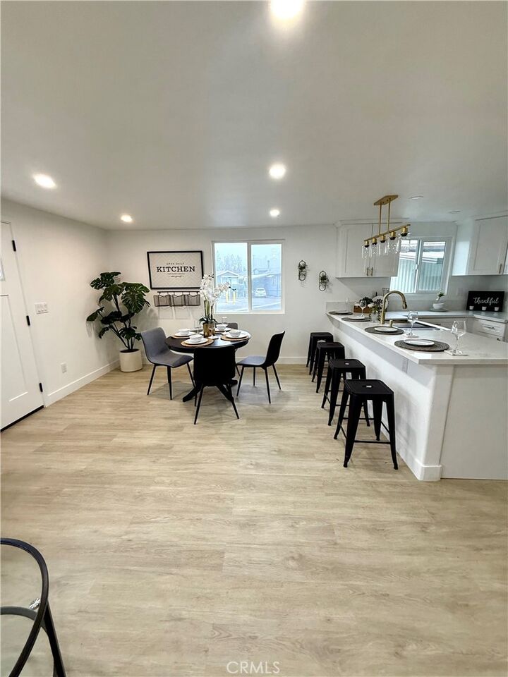 Property Photo:  6475 Atlantic Avenue 815  CA 90805 