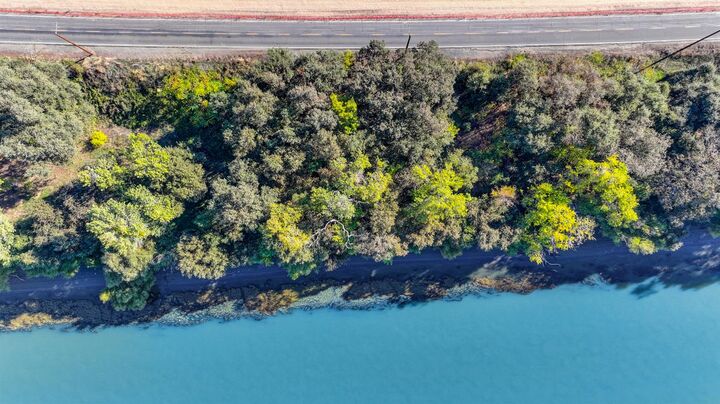 Property Photo:  2707 Garden Highway  CA 95833 