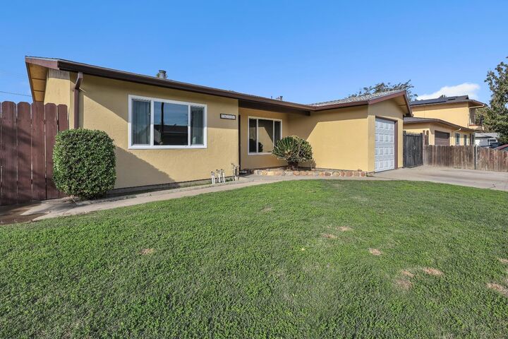 Property Photo:  16039 Cambridge  CA 95330 