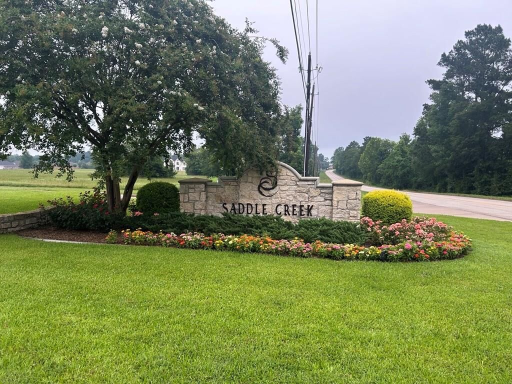 Property Photo: 112 Saddle Creek TX 75904