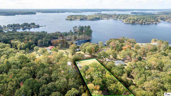 Property Photo: 144 Suanna Lane LA 71226