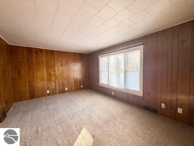 Property Photo:  320 N Clinton Street  MI 48880 