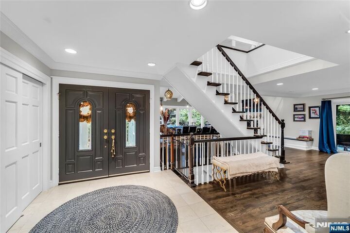 Property Photo:  305 Westwind Court  NJ 07648 