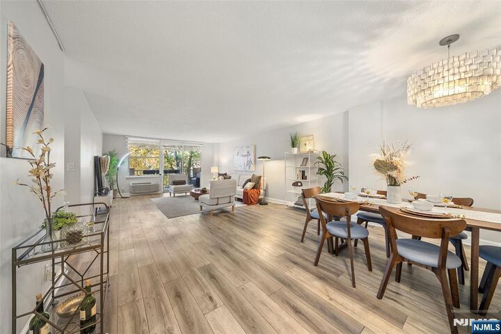 200 Grand Cove Way 3G  Edgewater NJ 07020 photo