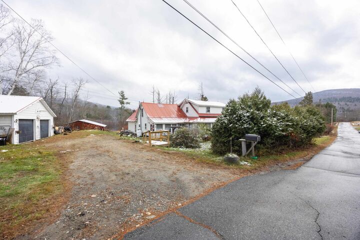 Property Photo: 220 Lime Kiln Road NH 03780