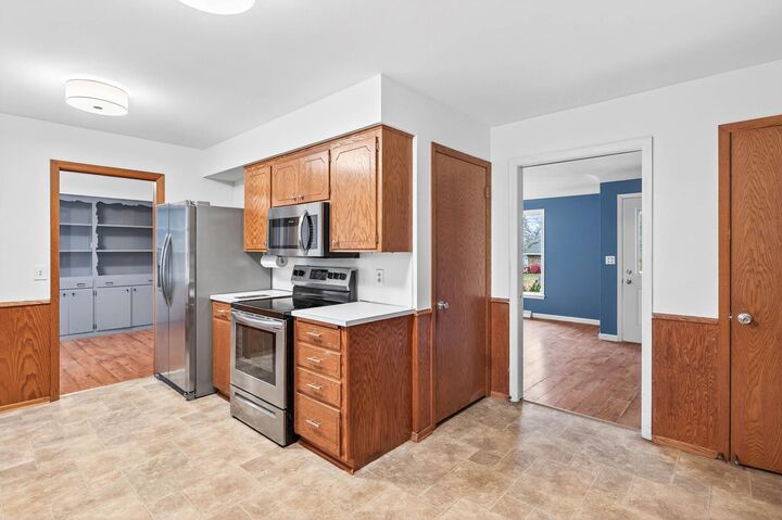 Property Photo: 17 Jefferson Drive MN 55057