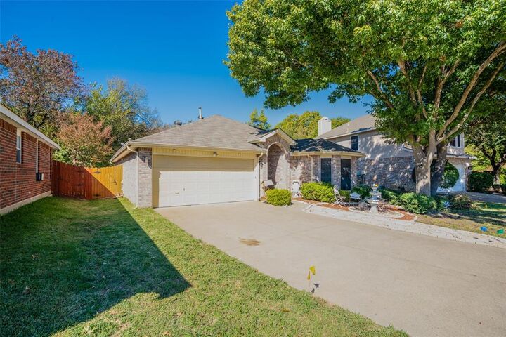 Property Photo: 905 Mill Spring Drive TX 75040