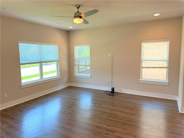 Property Photo: 3462 W Tuscan AR 72704