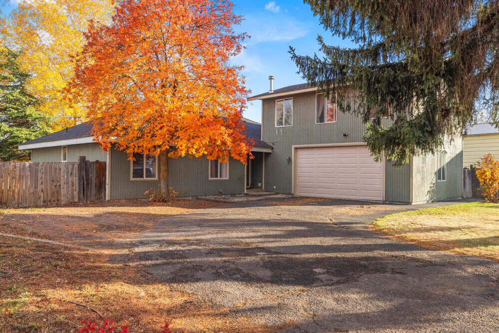 Property Photo:  3919 Redondo Way  OR 97603 