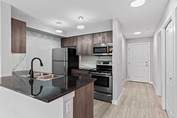 81 Legacy Boulevard SE 1123  Calgary AB T2X 2B9 photo