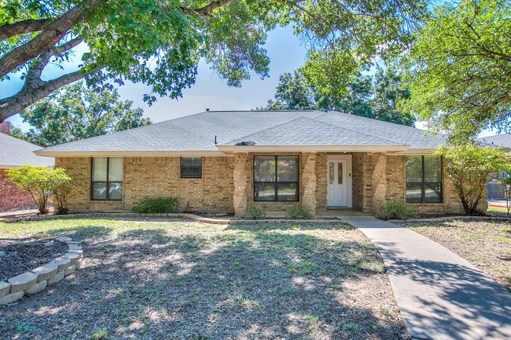 Property Photo:  3429 Cedarhill Dr  TX 76904 