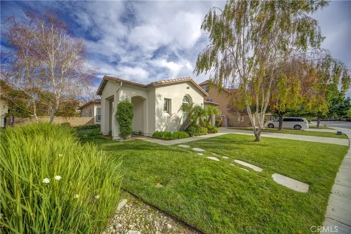 Property Photo:  43928 Bluewood  CA 92592 