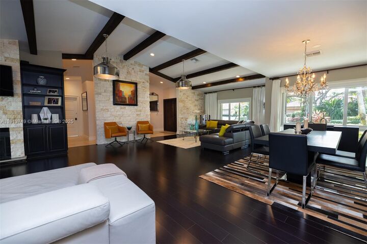 Property Photo: 7605 SW 178th Ter FL 33157