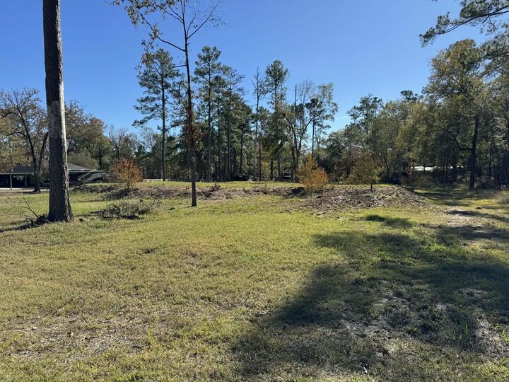 Property Photo:  13465 Inwood Drive  TX 77713 