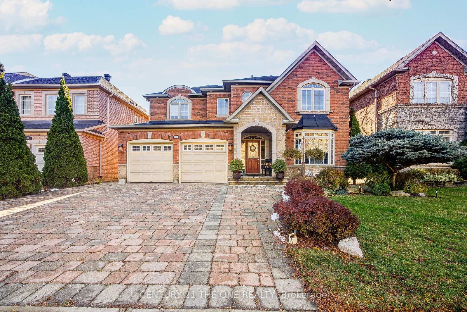 Property Photo:  78 Ravine Edge Drive  ON L4E 4J3 