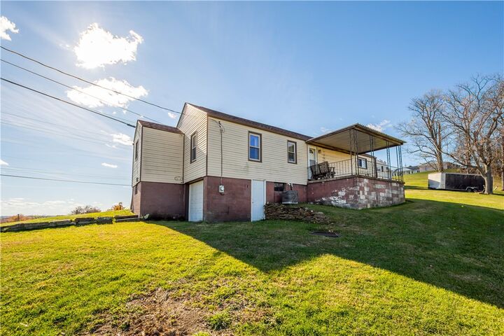 Property Photo:  275 Hallam Rd  PA 15301 