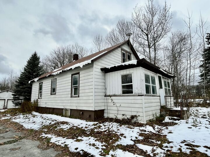 Property Photo:  887 Ny-374  NY 12918 
