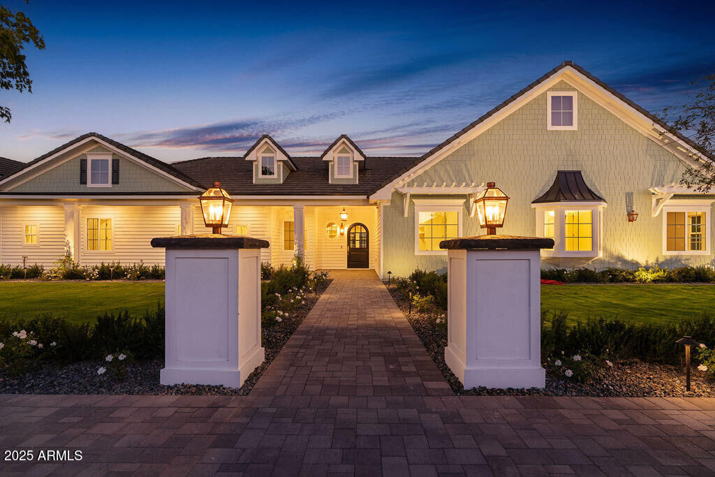 Property Photo:  2495 E Superstition Drive  AZ 85297 