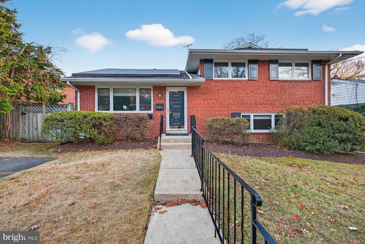 10405 Leslie Street  Silver Spring MD 20902 photo