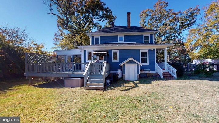Property Photo: 25 Indian Head Avenue MD 20640