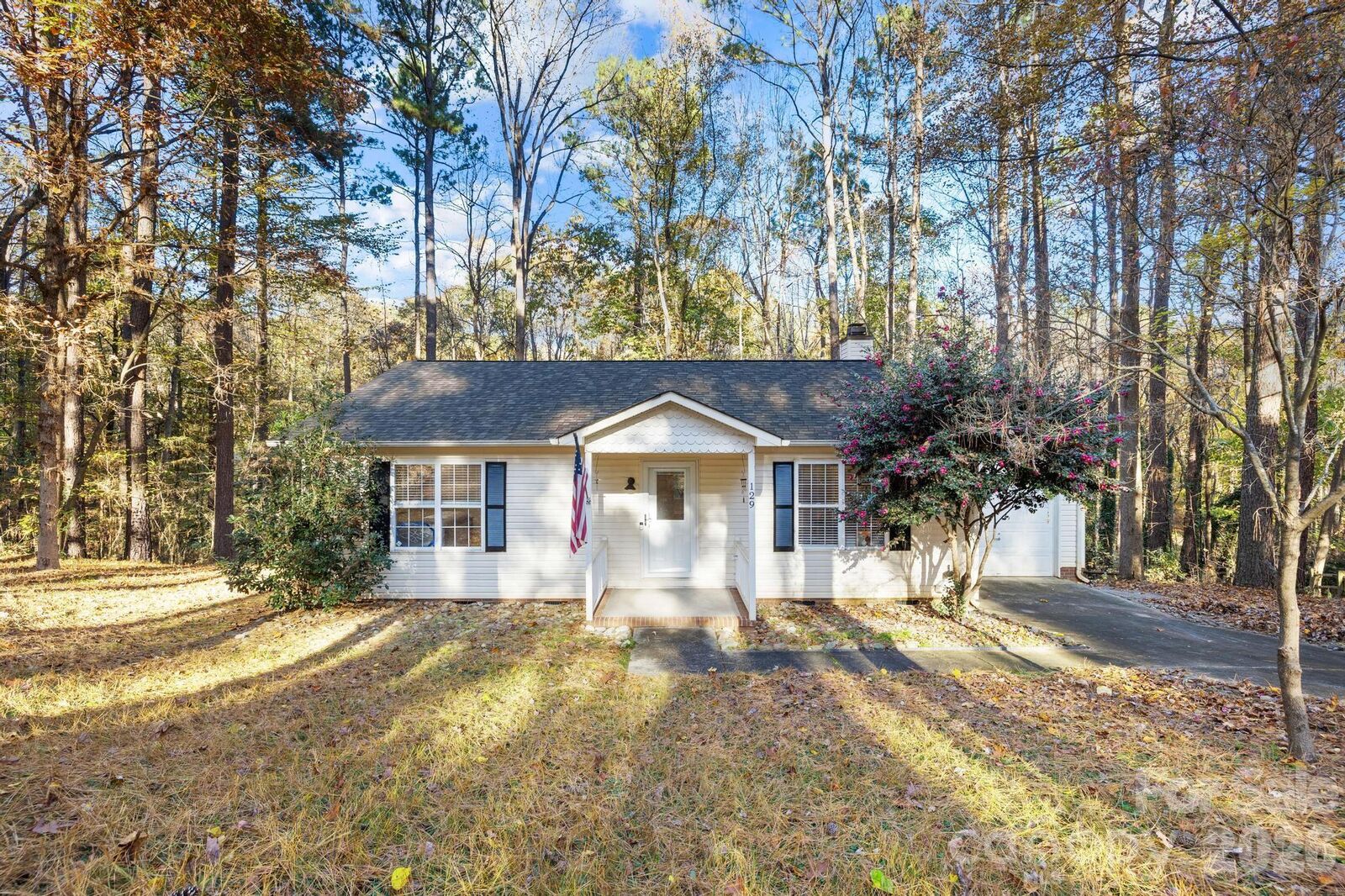 Property Photo:  129 Mills Valley Drive  NC 28117 