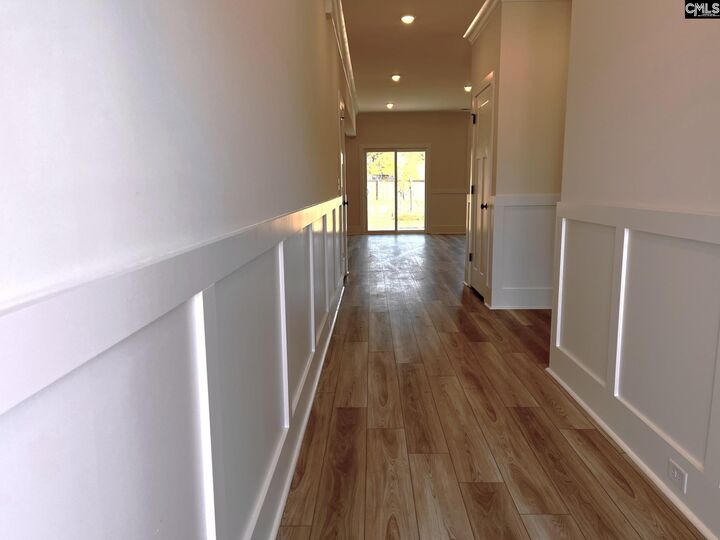 Property Photo:  2007 Allan Crest  SC 29016 